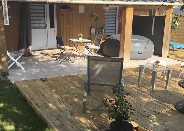 A 50m De La Avec 別荘 *