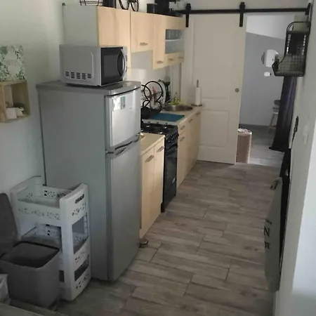 à 50m De La Avec Grandcamp-Maisy